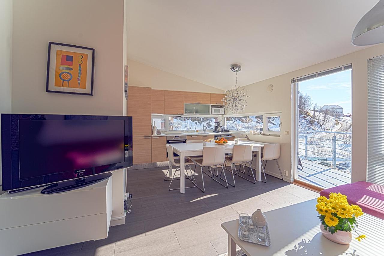 Three-Bedroom Apartment Tjorhom Zewnętrze zdjęcie
