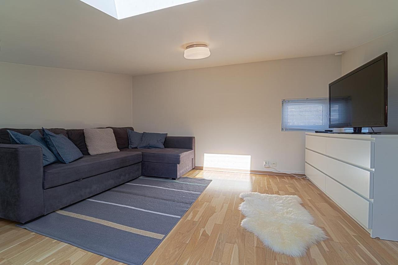 Three-Bedroom Apartment Tjorhom Zewnętrze zdjęcie